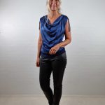 Silke bluse med vandfald