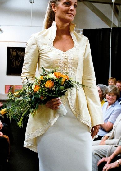 Brudekjole med rokoko jakke og havfrue nederdel