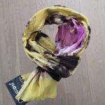 Batik tørklæde i karry og lilla