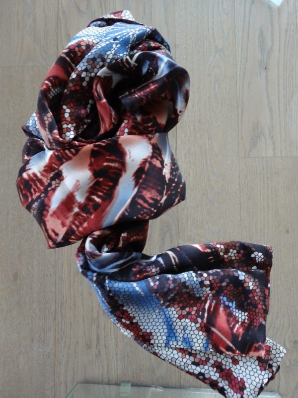 Silketørklæde i rustrød og blå