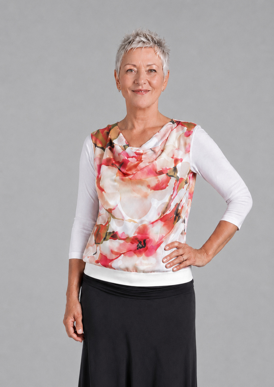Pink/oliven silkebluse med vandfald, tæt på