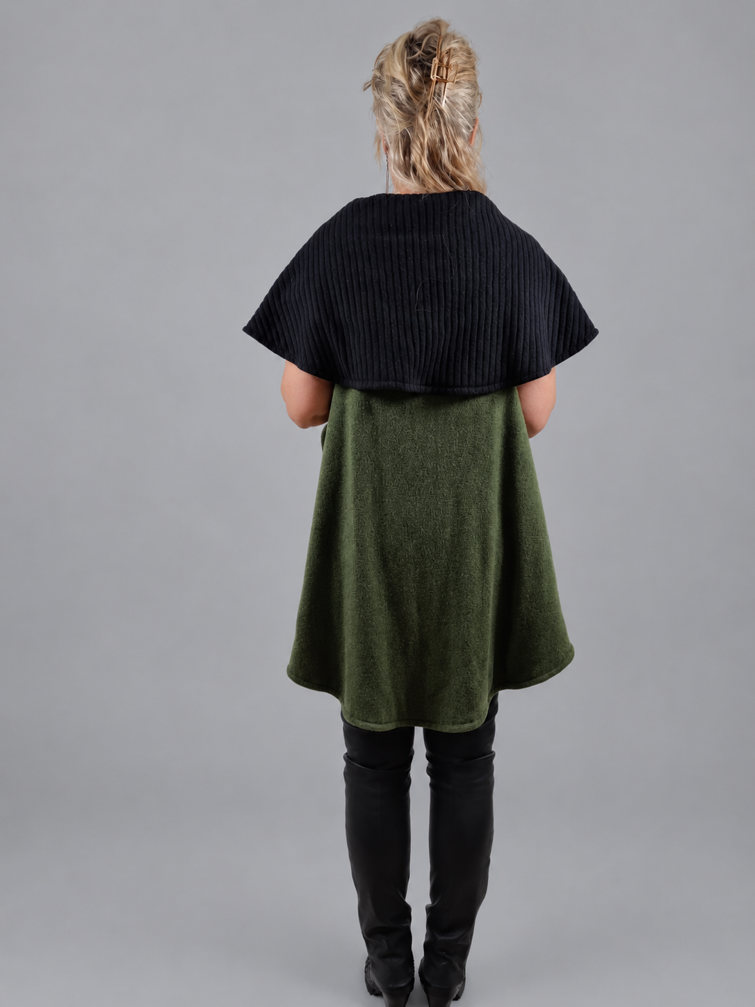 Vendbar uldvest i grøn/sort - Billede 10