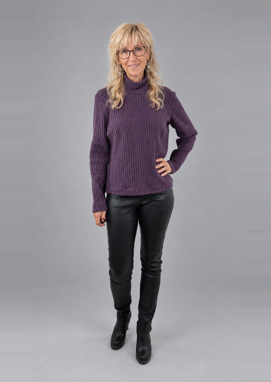 Strikbluse med rullekrave i lilla uld - Billede 6