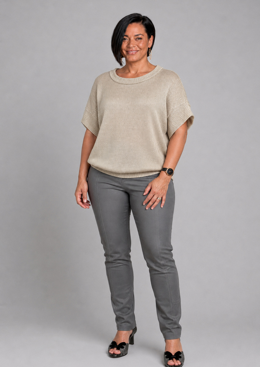 Elegant guld strik bluse m bådudskæring, i hel figur