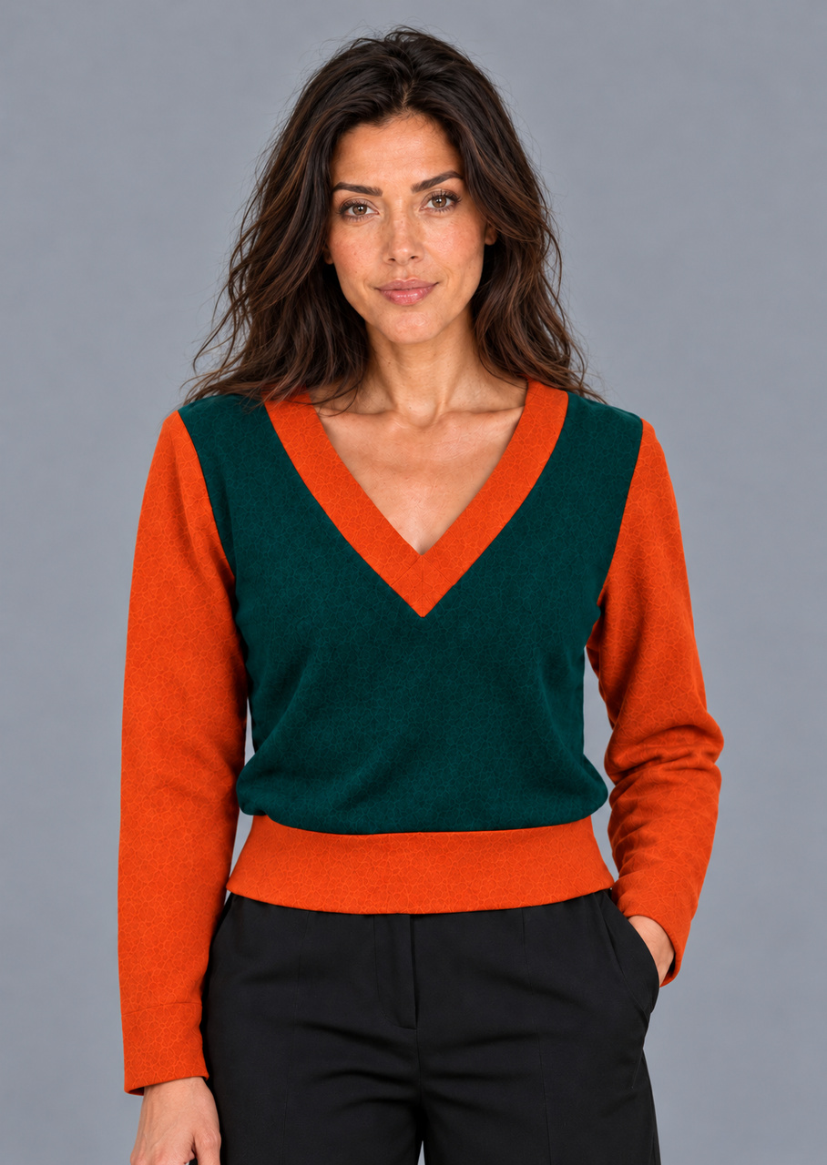 Uldbluse med V-hals i flaskegrøn/orange